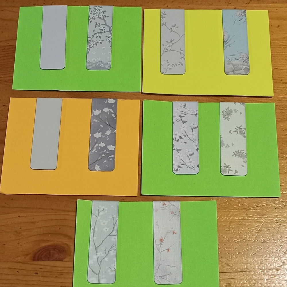 Magnetic Bookmarks Choose One Set (2 Bookmarks) - Picture 4 of 4